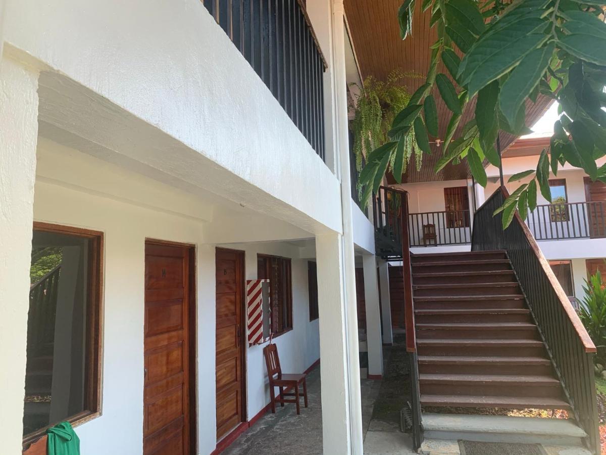 Hotel Pez Gallo Golfito Exterior foto