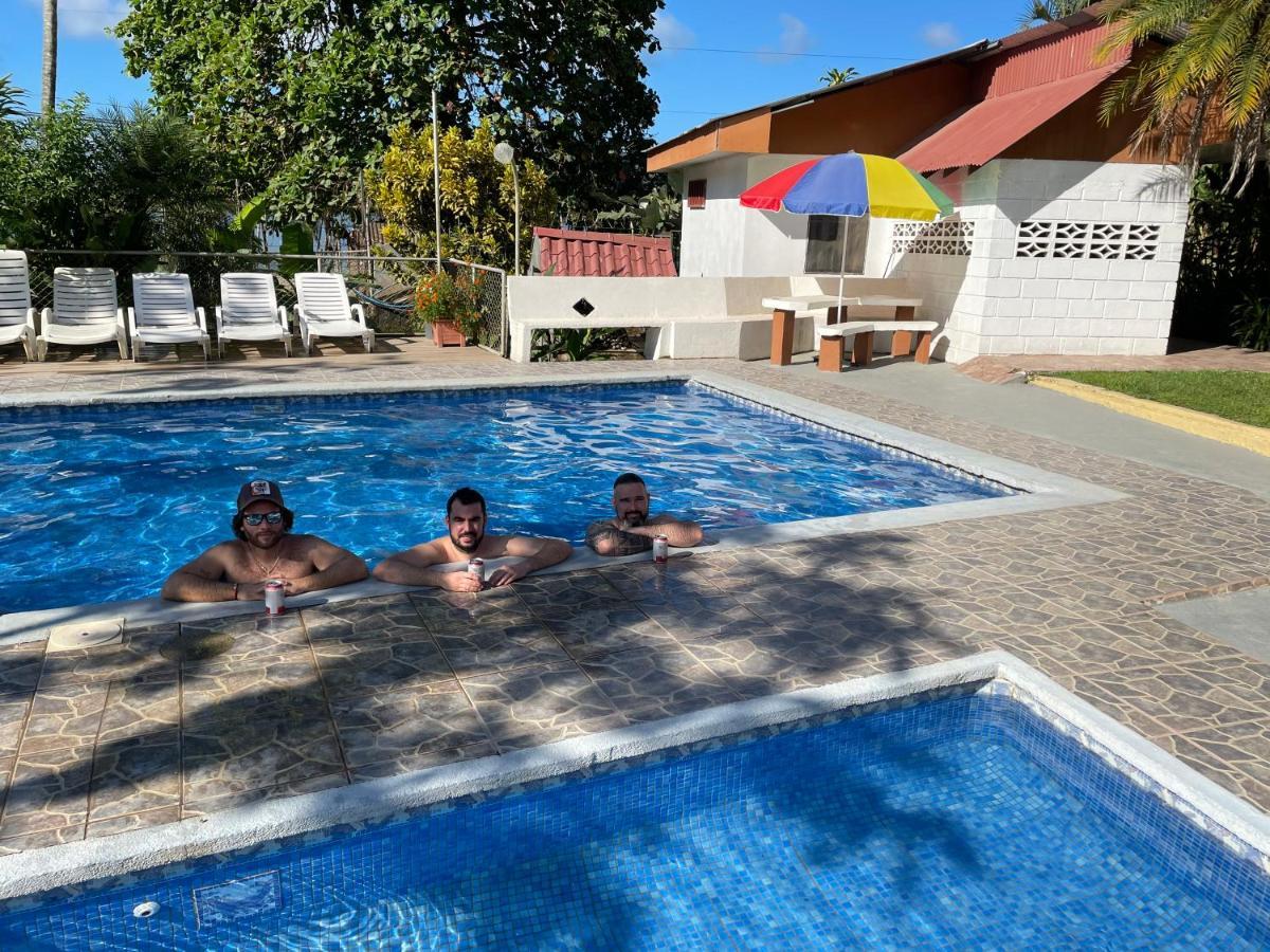 Hotel Pez Gallo Golfito Exterior foto