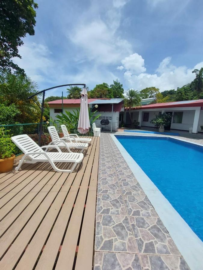 Hotel Pez Gallo Golfito Exterior foto