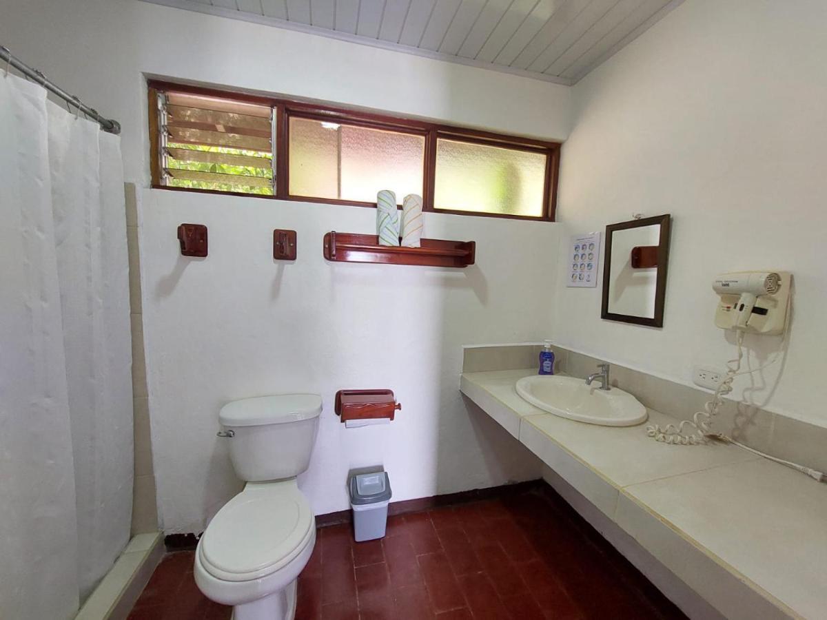 Hotel Pez Gallo Golfito Exterior foto