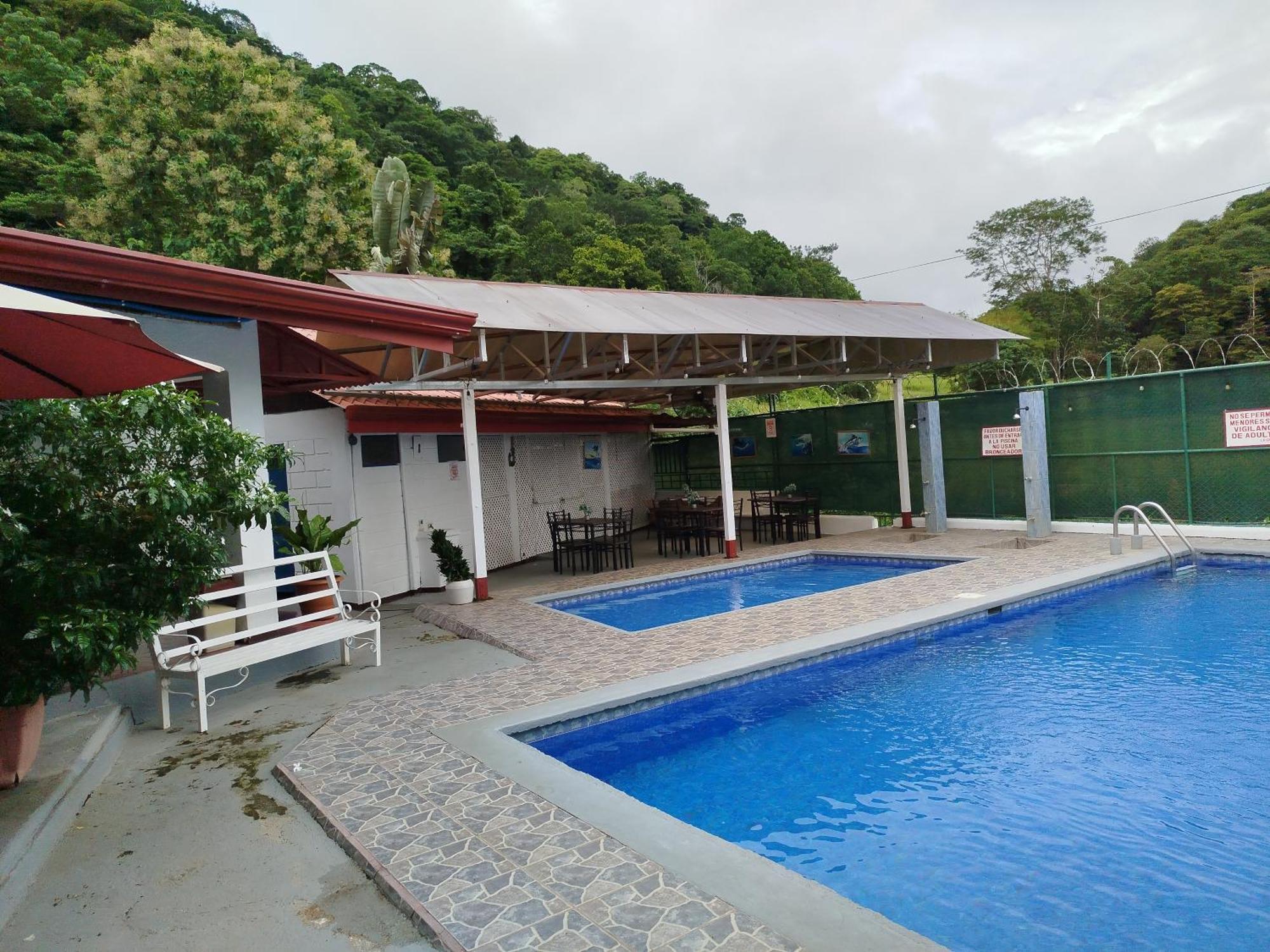 Hotel Pez Gallo Golfito Exterior foto